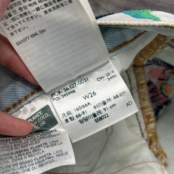 Levis 501 Hella Bloom Pink Blue Women 26 Hi-Rise Embroidered Floral Denim Shorts - Picture 6 of 12